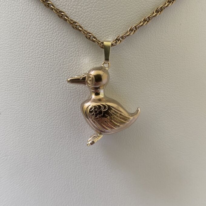 Duck Pendant in 9ct Gold