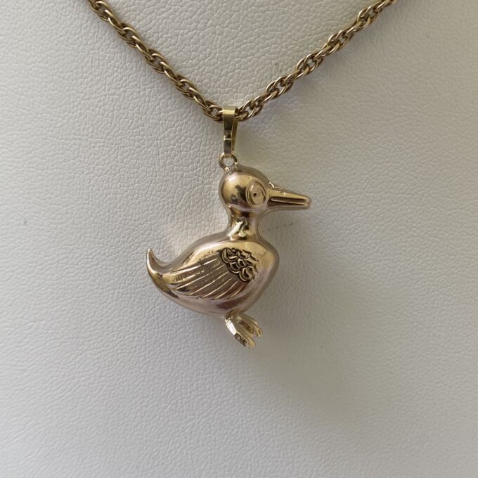 Duck Pendant in 9ct Gold
