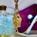 Cuckoo Clock Pendant in 9ct Gold