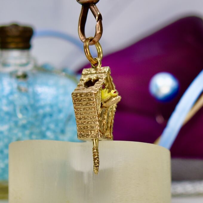 Cuckoo Clock Pendant in 9ct Gold