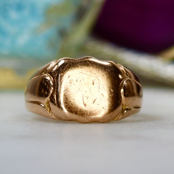 Antique Shield Signet Ring in 9ct Rose Gold