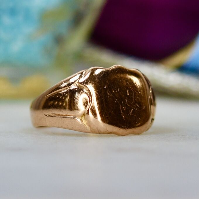 Antique Shield Signet Ring in 9ct Rose Gold