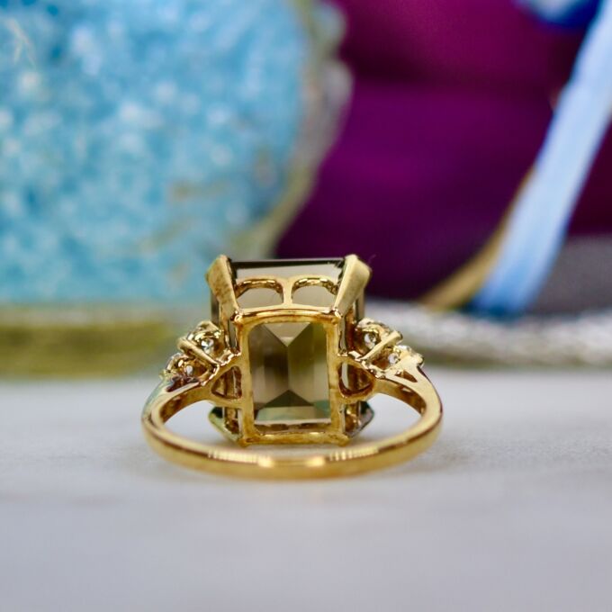 Smoky Quartz Ring in 9ct Gold
