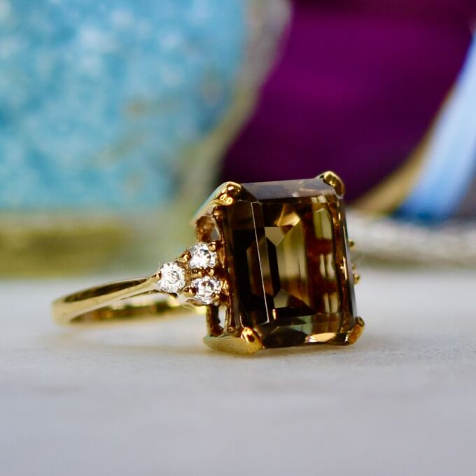 Smoky Quartz Ring in 9ct Gold