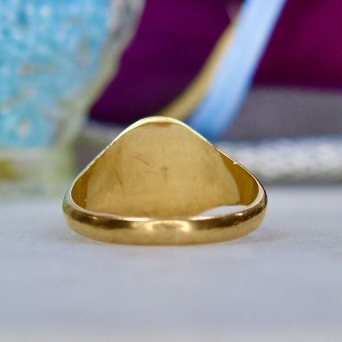 Sun Ray Signet Ring in 9ct Gold