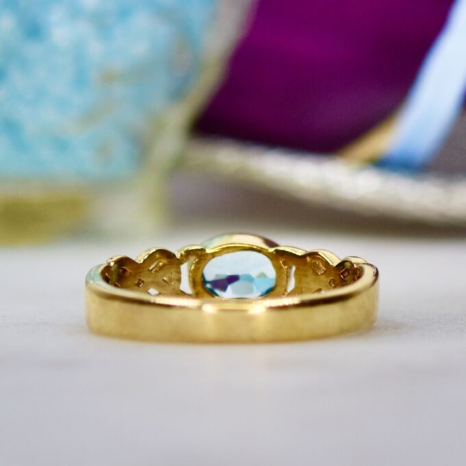 Celtic Knot Design Topaz Ring in 9ct Gold