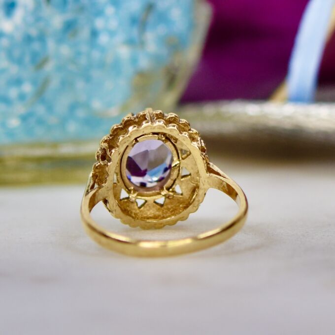 Amethyst Solitaire Ring in 9ct Gold