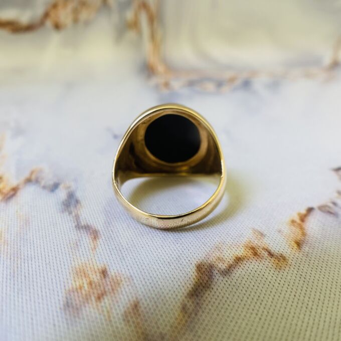 Statement Onyx Signet Ring in 9ct Gold