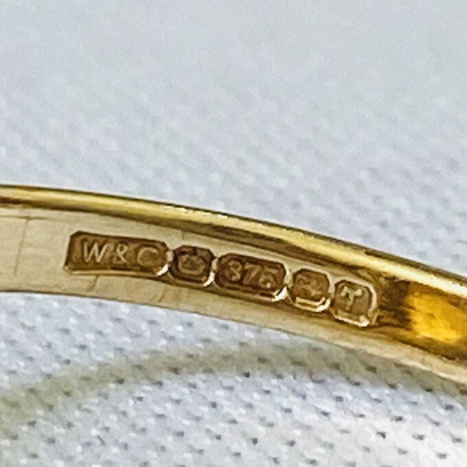 Synthetic Sapphire Ring in 9ct Gold