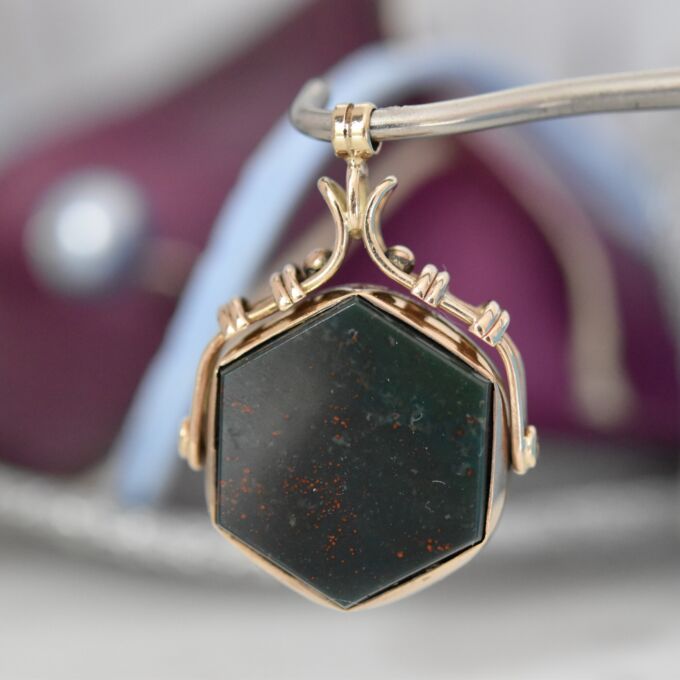 Hexagonal Swivel Fob Pendant in 9ct Gold