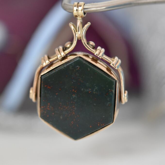 Hexagonal Swivel Fob Pendant in 9ct Gold