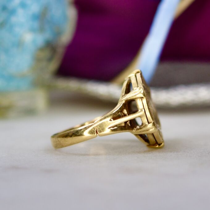 Six Point Star Ring in 9ct Gold