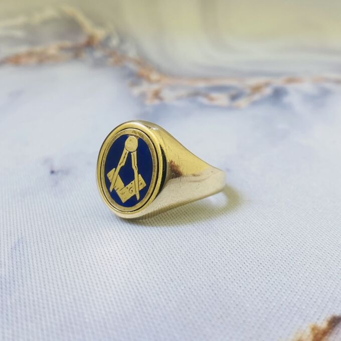 Masonic Swivel Ring in 9ct Gold