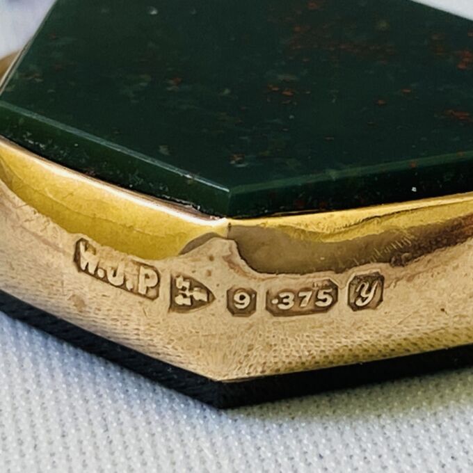 Hexagonal Swivel Fob Pendant in 9ct Gold