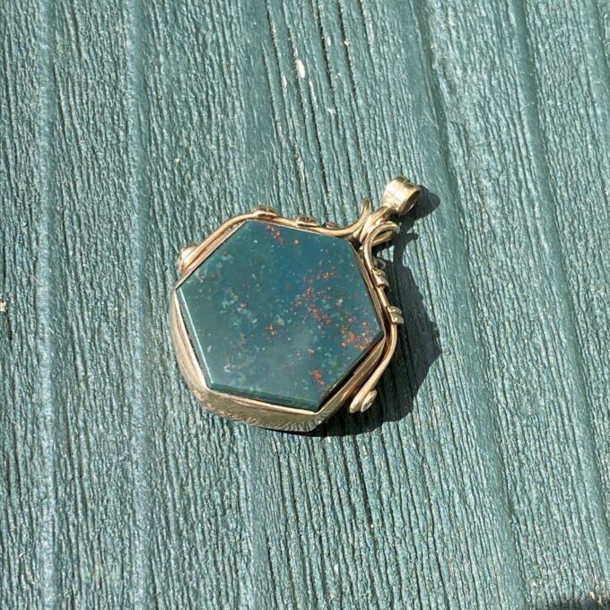 Hexagonal Swivel Fob Pendant in 9ct Gold
