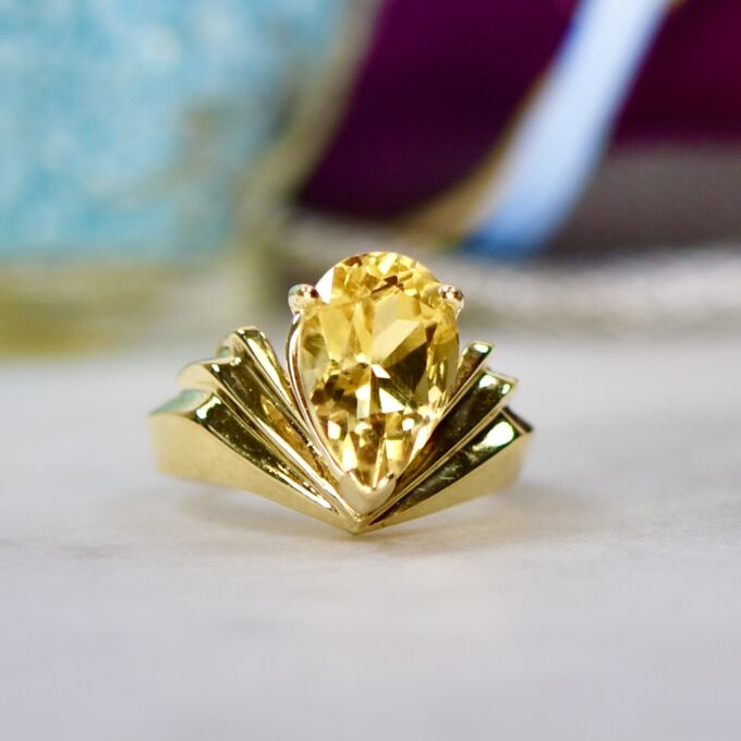 Pear Citrine Ring in 10k Gold
