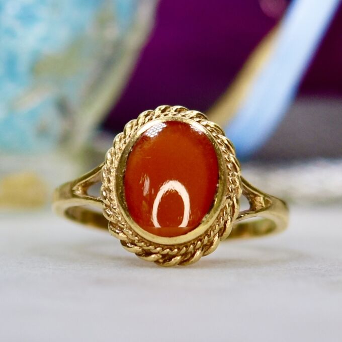 Carnelian Solitaire Ring in 9ct Gold