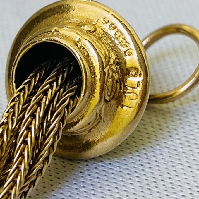 Reserved – Tassel Pendant in 9ct Gold