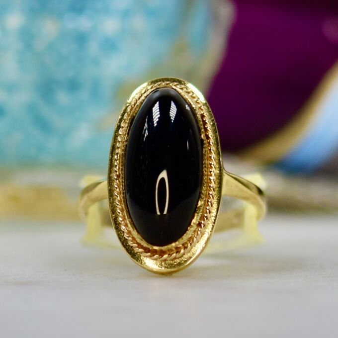 Elongated Onyx Solitaire Ring in 9ct Gold