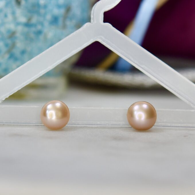 Pink Pearl Stud Earrings in 9ct Gold.