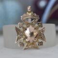 Antique Maltese cross Pendant in 9ct Gold