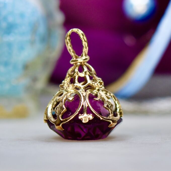 Amethyst Fixed Fob Pendant in 9ct Gold