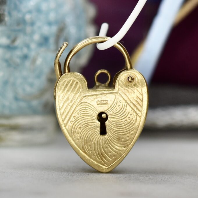 Geometric Design Heart Padlock in 9ct Gold