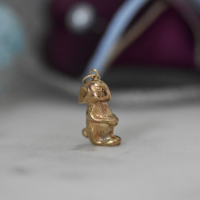 Rabbit Charm Pendant in 9ct Gold
