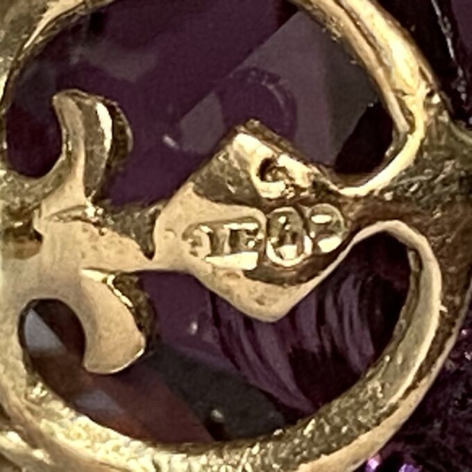 Amethyst Fixed Fob Pendant in 9ct Gold