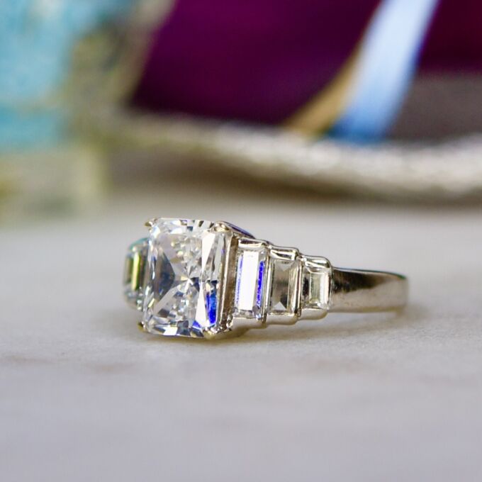 Seven Stone Ring in 9ct White Gold