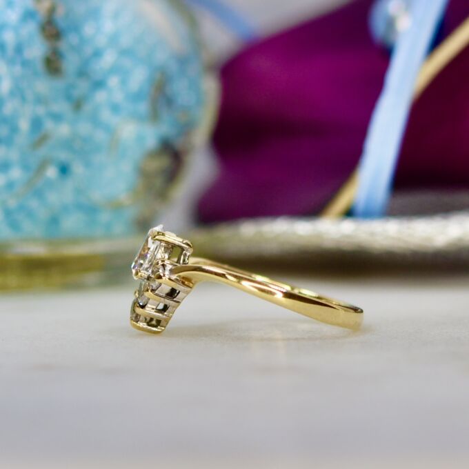 Fancy Wishbone or Chevron Ring in 9ct Gold
