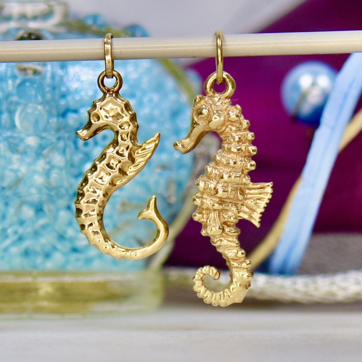 Seahorse Pendant in 9ct Gold - Gems Afire - Vintage Jewellery UK