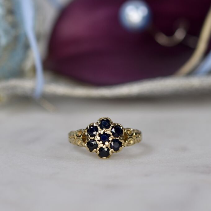 Sapphire Cluster Ring in 9ct Gold
