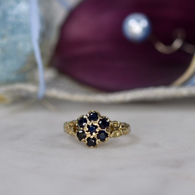 Sapphire Cluster Ring in 9ct Gold