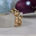Sitting Cat Pendant in 9ct Gold