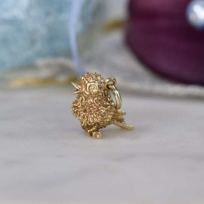 Chirping Bird Pendant in 9ct Gold