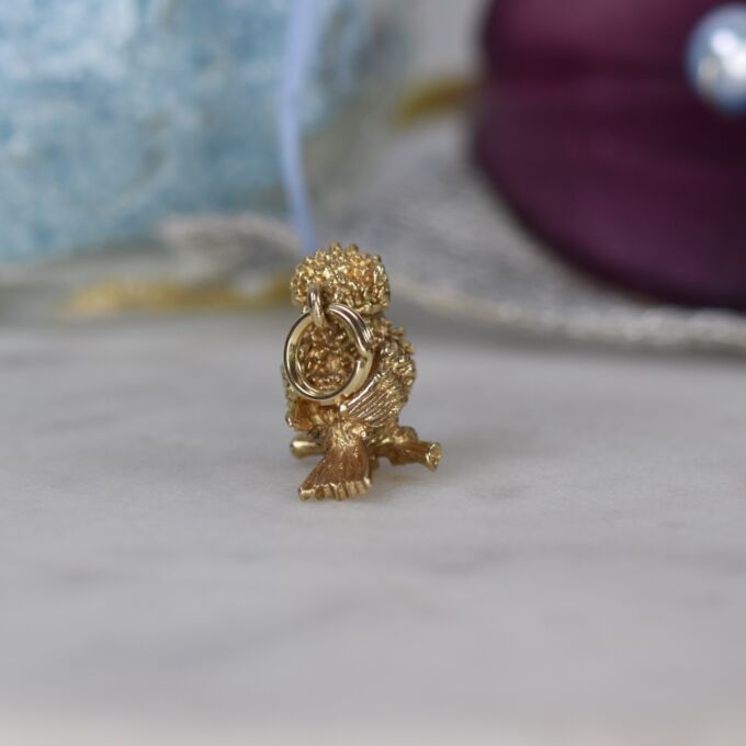 Chirping Bird Pendant in 9ct Gold