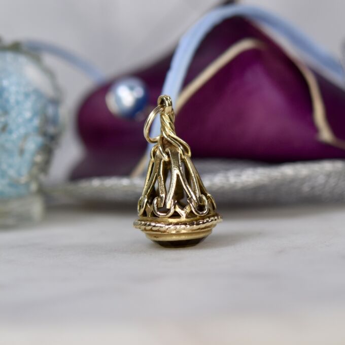 Citrine Fob Pendant in 9ct Gold