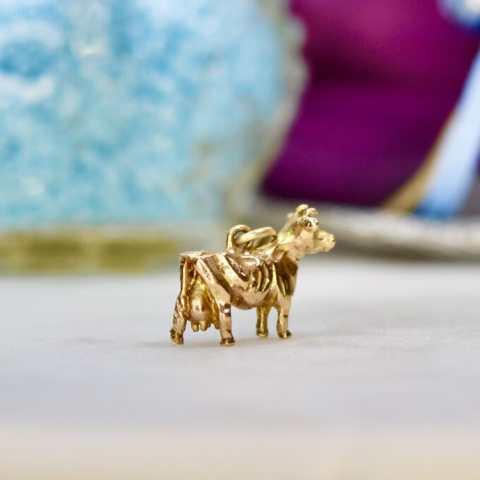 Dairy Cow Charm Pendant in 9ct Gold