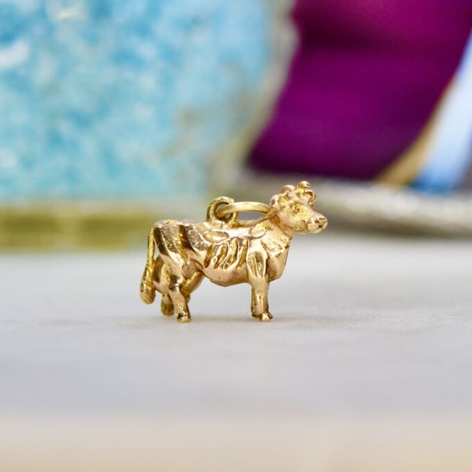 Dairy Cow Charm Pendant in 9ct Gold