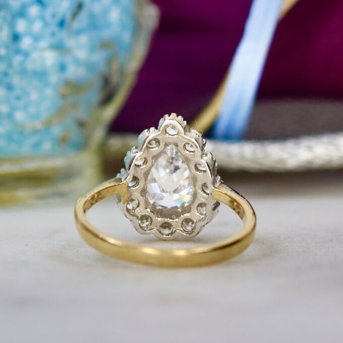 Pear Cluster Ring in 9ct Gold