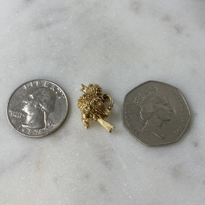Chirping Bird Pendant in 9ct Gold