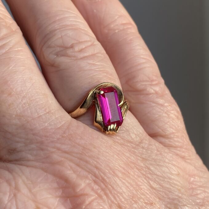 Synthetic Ruby Ring in 10ct Gold