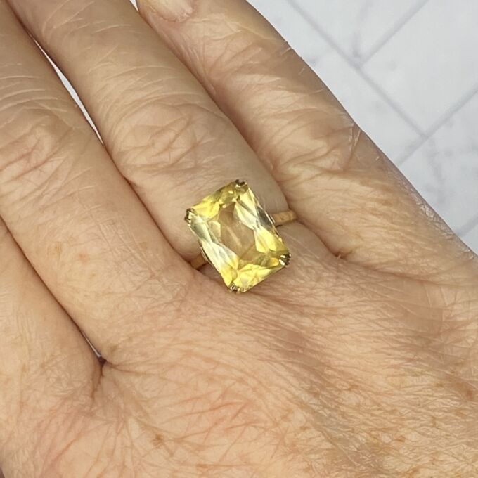Citrine Ring in 9ct Gold