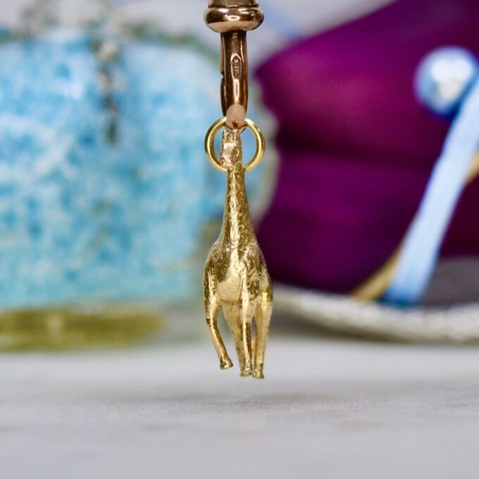 Giraffe Charm Pendant in 9ct Gold