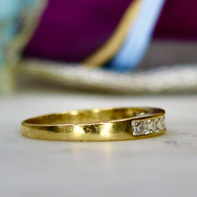 Channel Set Ring in 9ct Gold