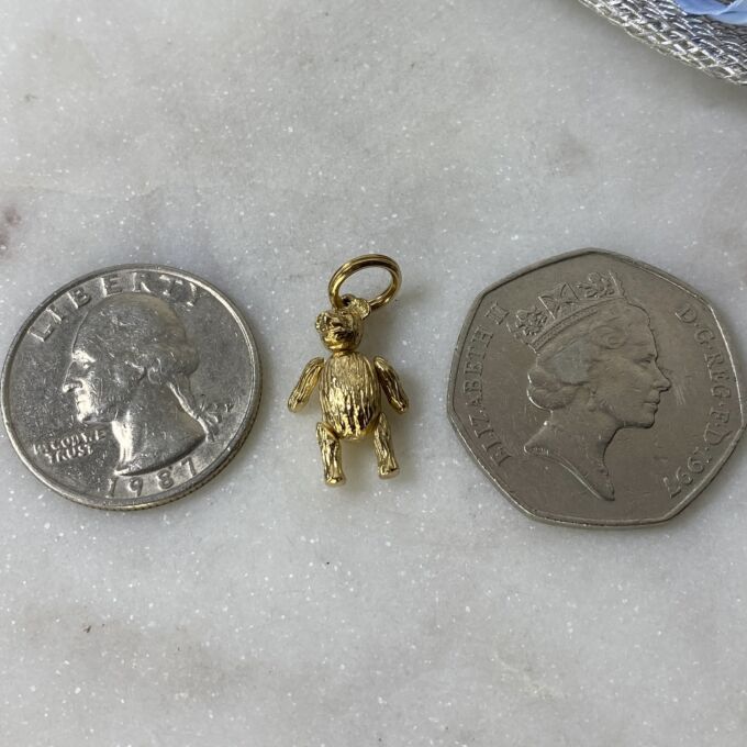 Tiny Teddy Bear in 9ct Gold