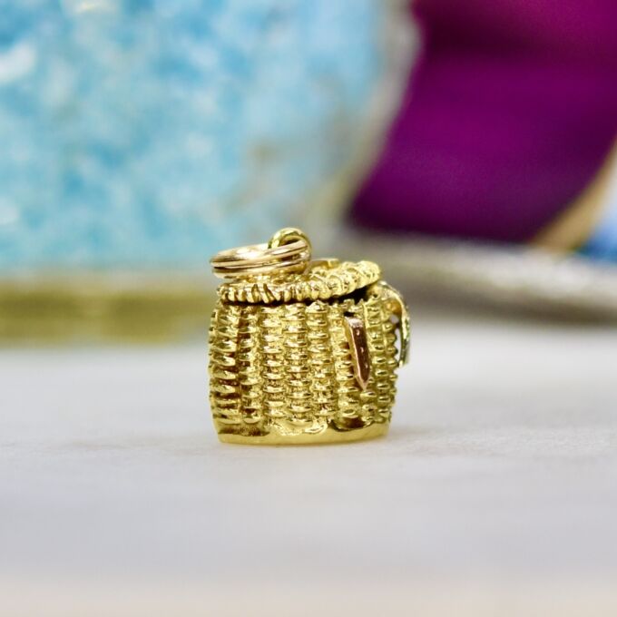 Fish Basket Picnic Hamper Basket in 9ct Gold