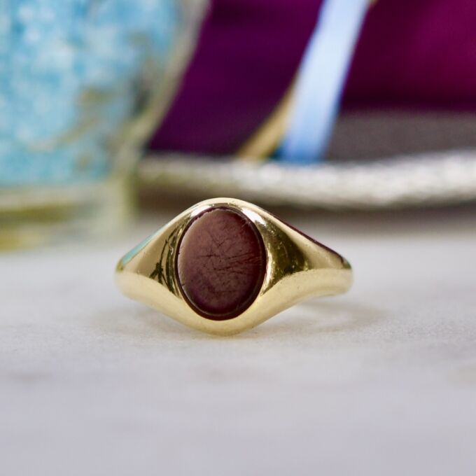 Carnelian Signet Ring in 9ct Gold