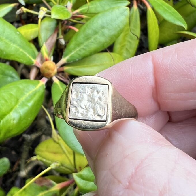 Masonic Swivel Ring in 9ct Gold